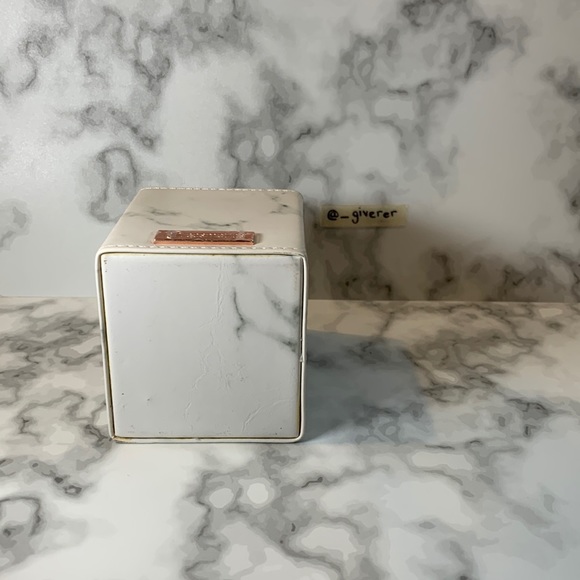 Marble Faux Leather BH Cosmetics Angled Brush Holder - Marble - Picture 3 of 9